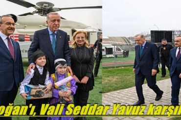Cumhurbaşkanı Erdoğan Kocaeli'de Vali Yavuz  ve yöresel kıyafetli çocuklar taafından karşılandı